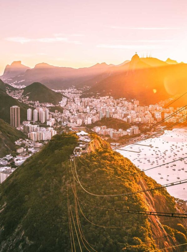 RIO-DE-JANEIRO_3-shutterstock_1627098913__001-2200×1200